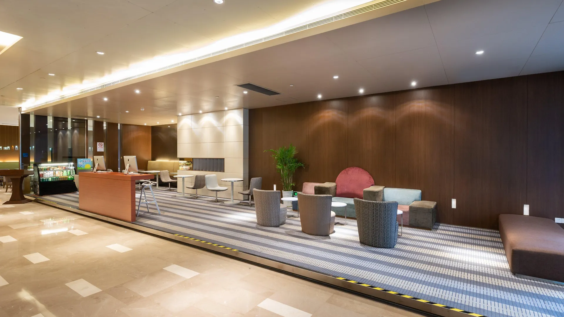 **** Hotel Holiday Inn Express Shanghai Jinsha By Ihg China
